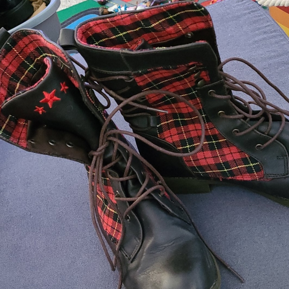 Plaid boots